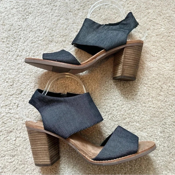 TOMS Majorca Denim Wedge Zipper Sandals - Picture 1 of 6